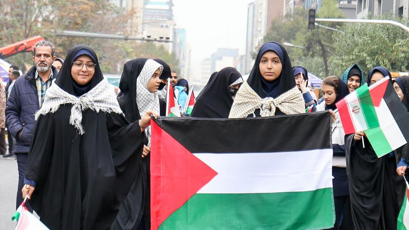 Iranpress: In commemoration of the 13th of Aban: A resonant display of solidarity with Palestine