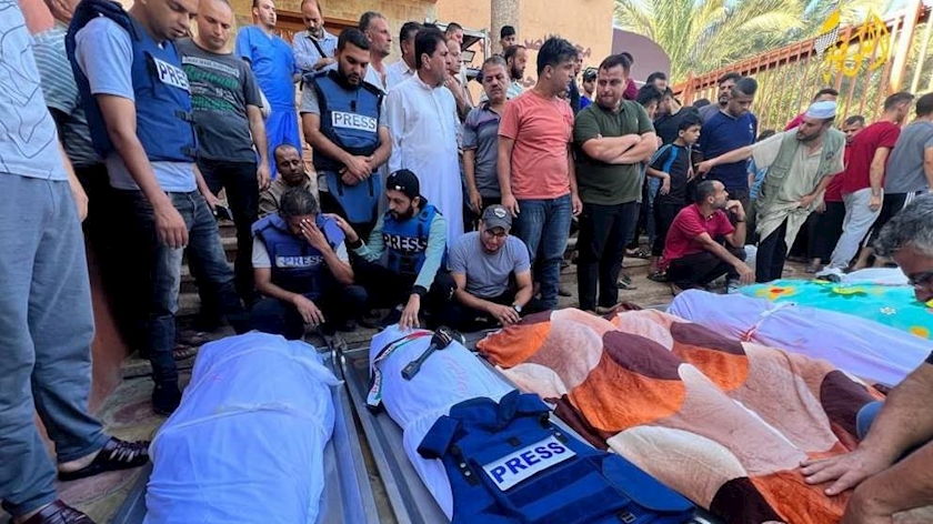 Iranpress: 46 Palestinian journalists killed by Israel in less than a month