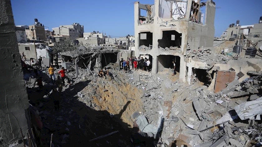 Iranpress: Systematically destroying civilian housing in Gaza, war crime: UN special rapporteur