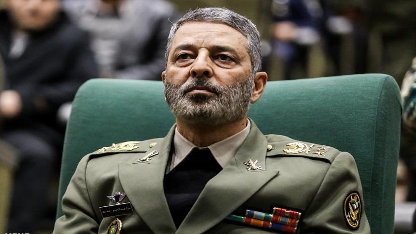 Iranpress: Iranian Army chief says Israeli atrocities bear no military value