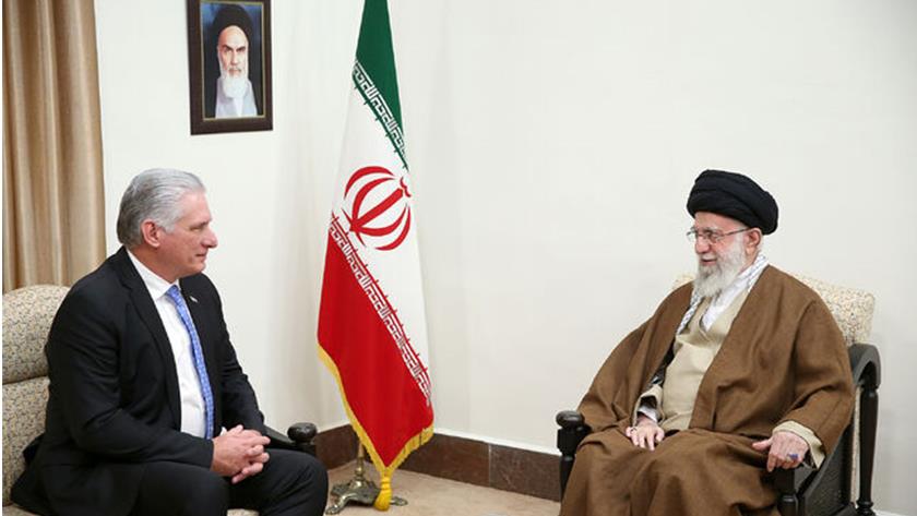 Iranpress: Leader: A global coalition should be formed against U.S., West bullying