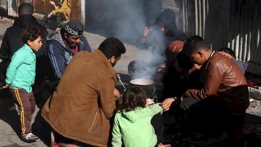 Iranpress: Half a million people in Gaza without food and water