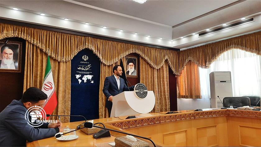 Iranpress: Iran experiences surge in trade amid challenges