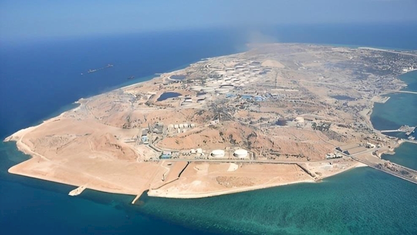 Iranpress: Leader senior advisor slams Morocco Forum statement on Iranian trio islands