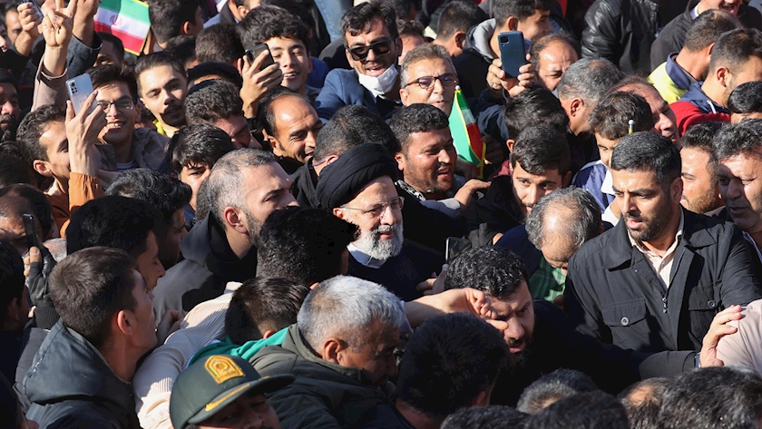 Iranpress: Empowering economy and increasing welfare on agenda: President Raisi