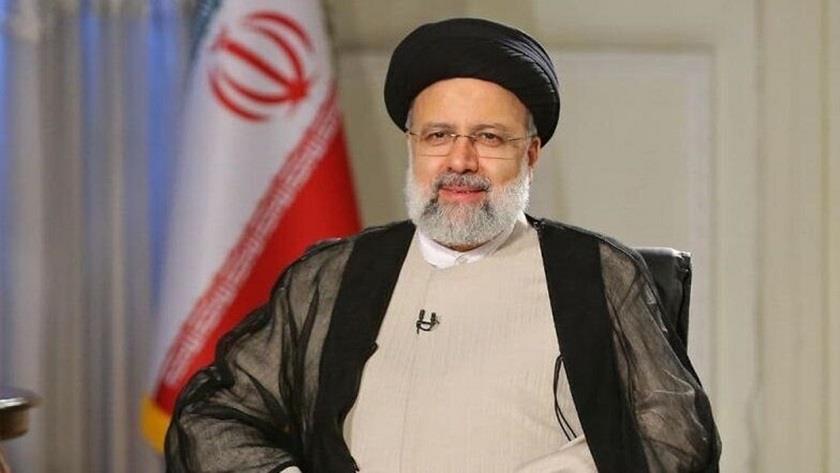 Iranpress: President Raisi hails people