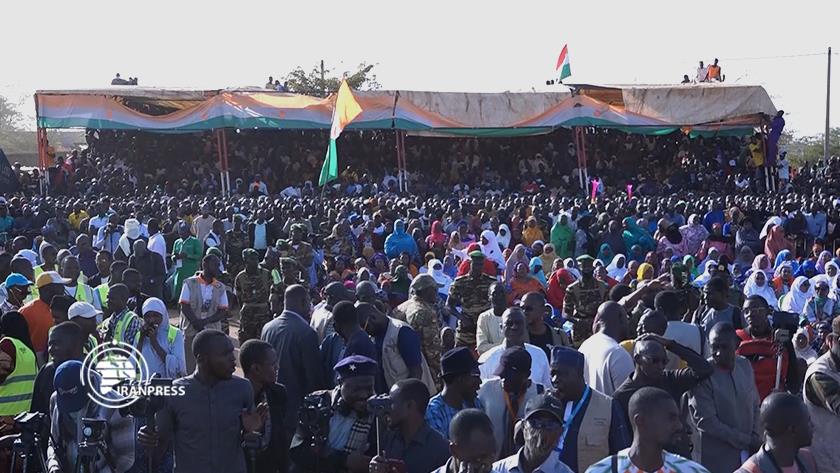 Iranpress: Celebration for end of the French military presence in Niger
