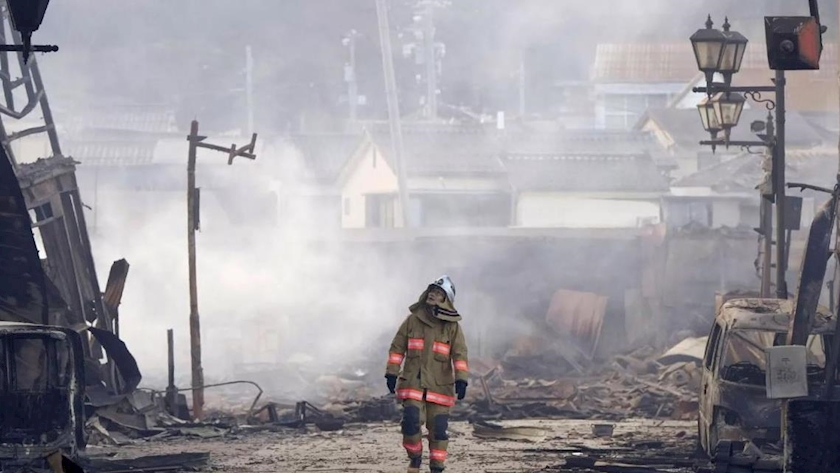 Iranpress: Japan quake death toll reaches 64, 370 injured