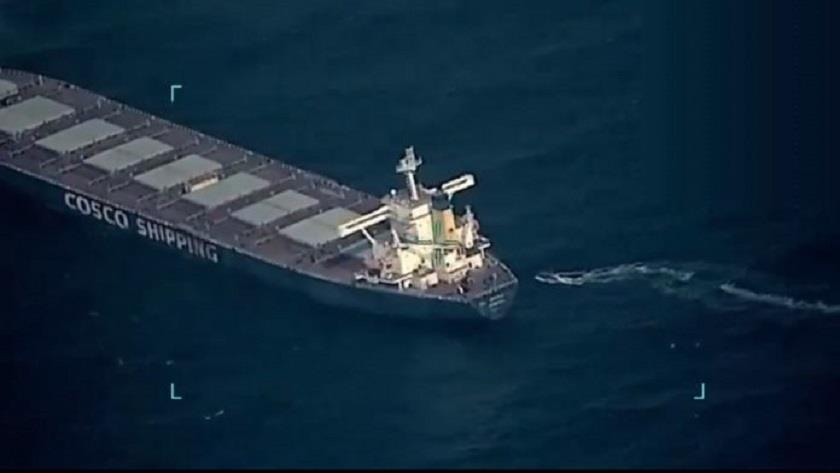Iranpress: Indian Navy rescues all 21 crew of hijacked vessel off Somalia coast 