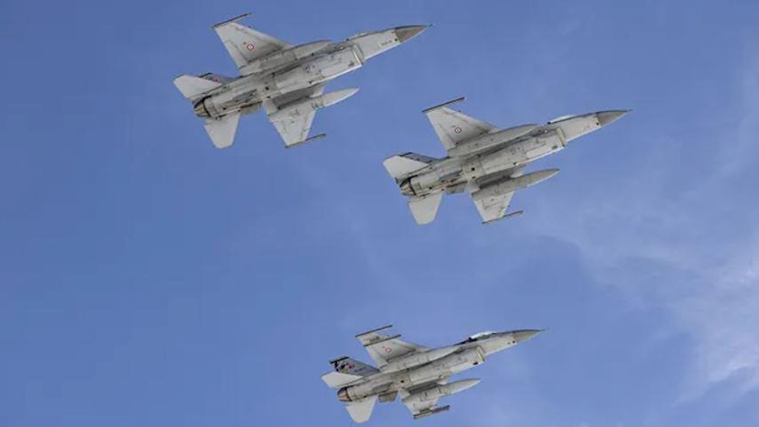 Iranpress: Turkey targets kurdish militants in Iraq and Syria in a retaliatory attack