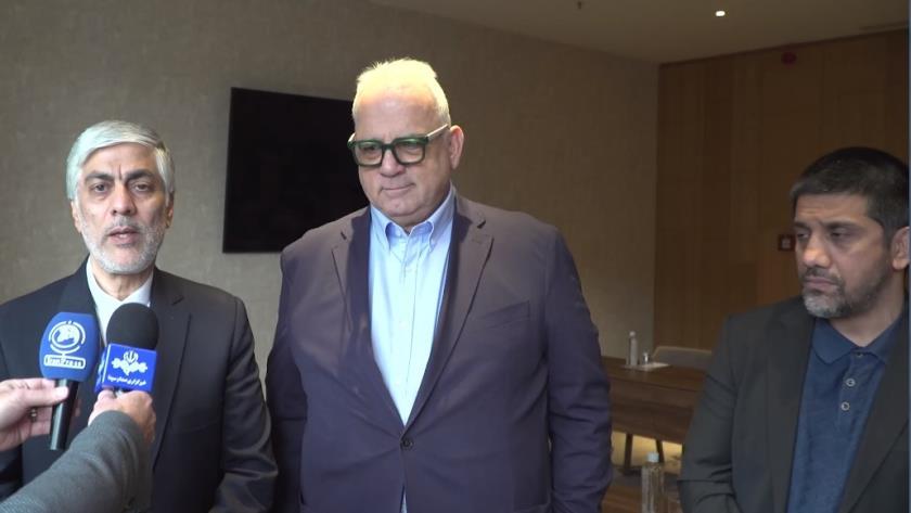 Iranpress: Sports Min, WWU chief discuss Iran