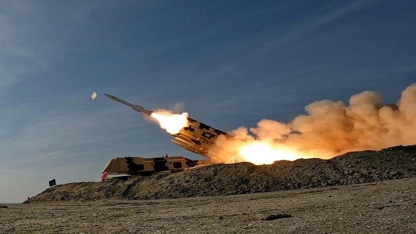 Iranpress: Aseman Velayat defenders: Electronic warfare tactics in drill