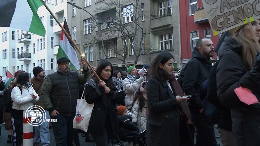 Iranpress: Pro-Palestinian rally in Berlin; 15th week