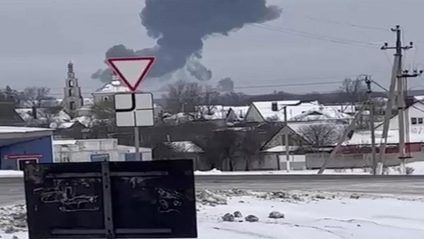 Iranpress: Russian military jet crashes near Ukraine; allegedly by missile