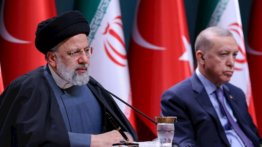 Iranpress: Iran, Turkey plan for $30 billion trade