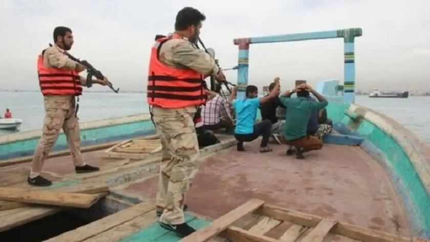 Iranpress: Foreign vessel carrying smuggled fuel impounded in Persian Gulf