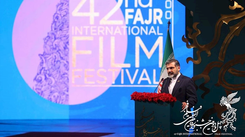 Iranpress: Iranian cinema goes forward with hope, knowledge: Culture Min