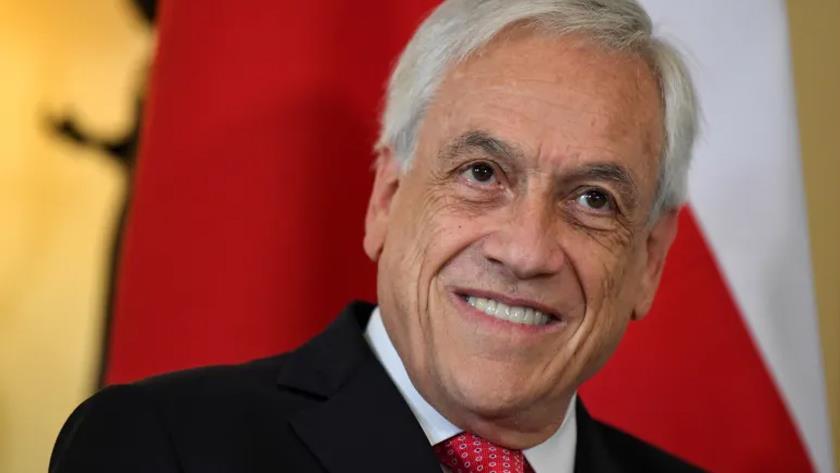 Iranpress: Chile ex-president dies in helicopter crash