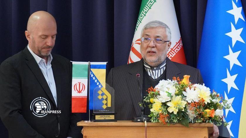 Iranpress: Iran, Bosnia hold festival of celebrating national days