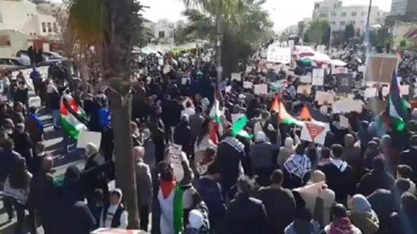 Iranpress: Jordanians condemn Washington