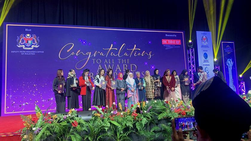 Iranpress: An Iranian Woman Wins Muslim World Rania Award 2024
