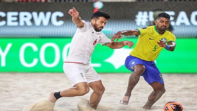 Iranpress: Iran loses to Brazil 3-2 at FIFA Beach Soccer World Cup