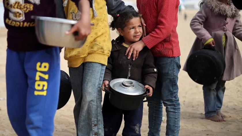Iranpress: At least 576,000 people in Gaza one step away from famine