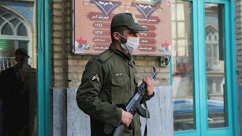 Iranpress: Almost 300,000 people protect today