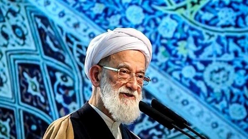 Iranpress: Ayatollah Emami Kashani passes away