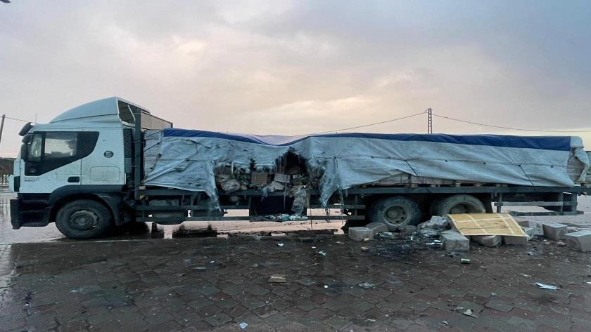 Iranpress: Israel hits truck of humanitarian in central Gaza
