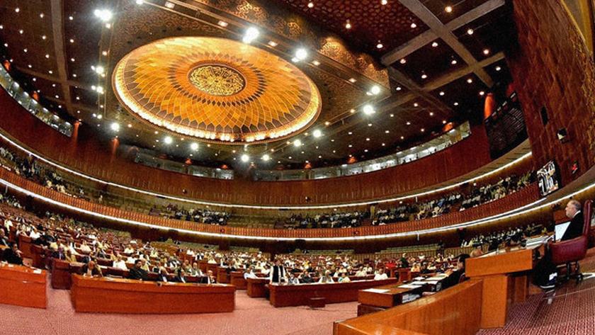 Iranpress: Anti-Zionist resolution passed by National Assembly of Pakistan