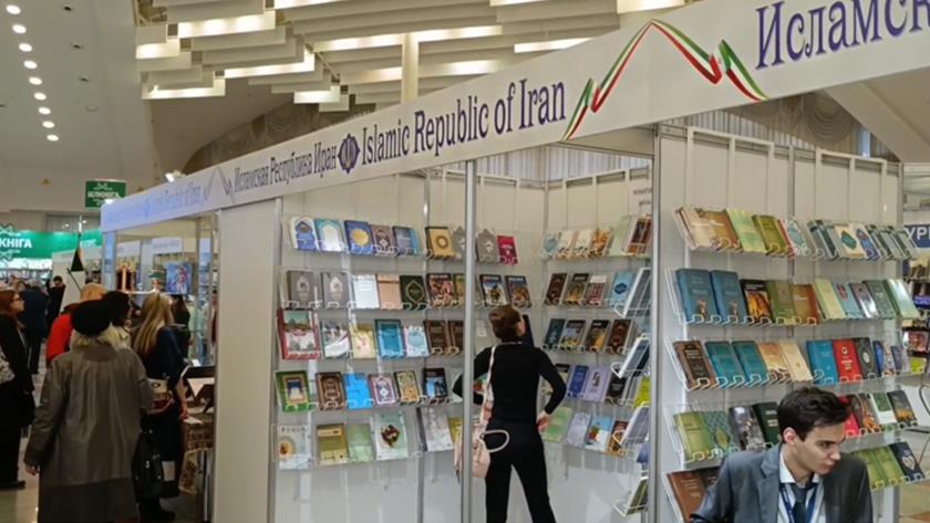 Iranpress: Iranian art, culture being displayed at int
