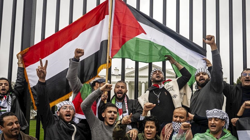 Iranpress: Senior Hamas and Yemeni officials hold rare meeting: AFP