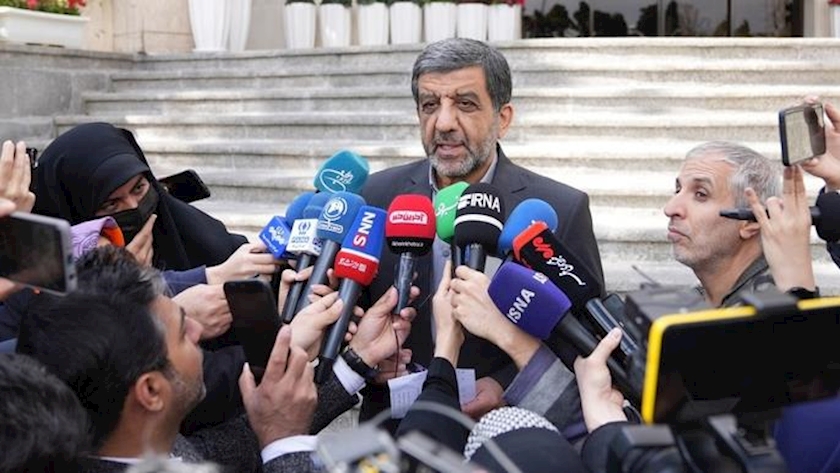 Iranpress: Iran to remove visa for tourists to facilitate travelling to Iran 