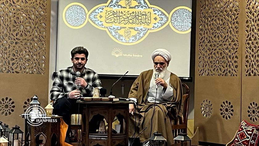 Iranpress: First holy night of Qadr is observed in Sarajevo