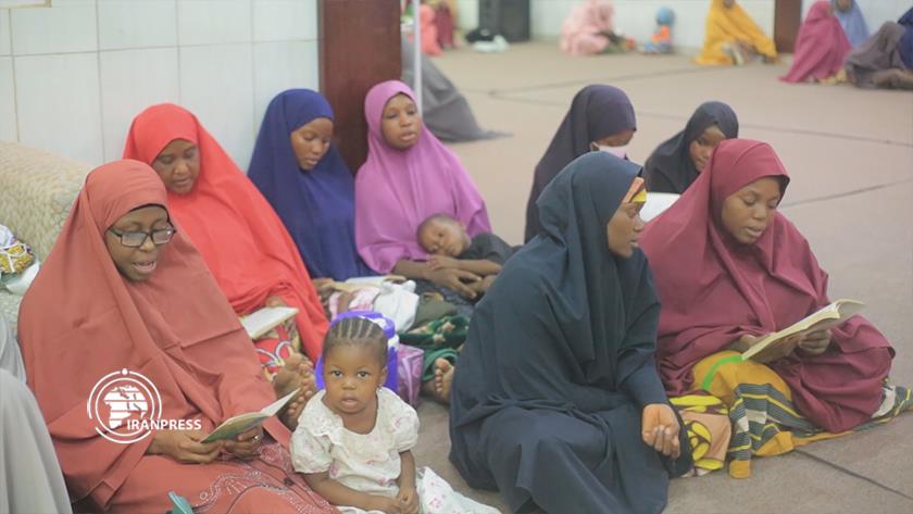 Iranpress: Nigerian Muslims spend 21st of Ramadan in prayer for victory of Resistance Axes 
