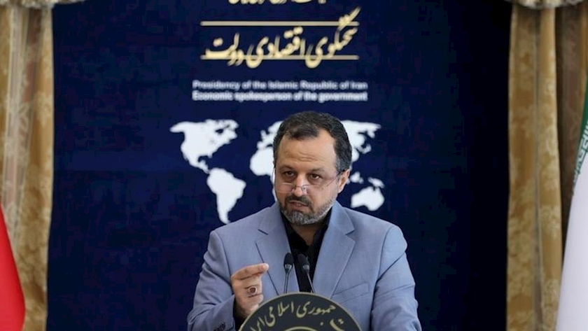 Iranpress: Khandouzi: Granting investment incentives on agenda