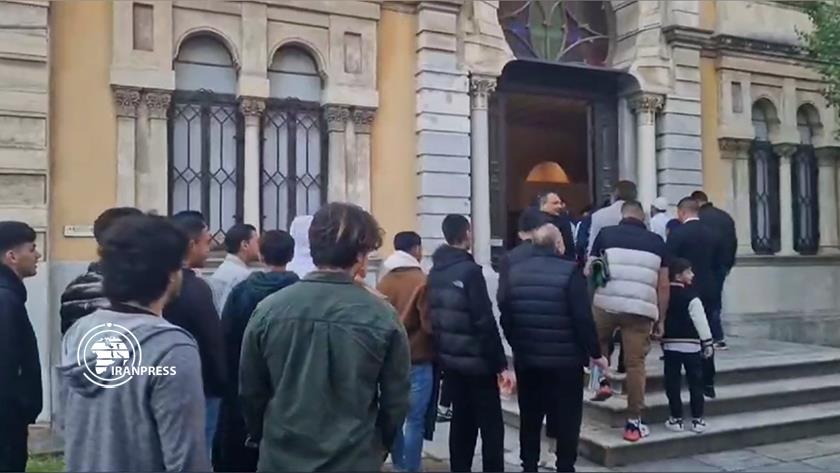 Iranpress: Greece reopens historic Mosque after century for Eid-ul-Fitr prayer 