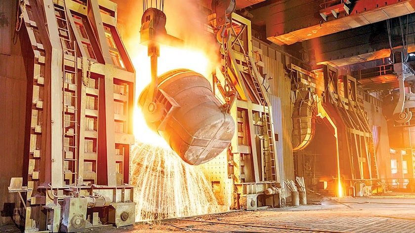 Iranpress: US sanctions Iranian steel company after retaliatory attack on Zionist regime