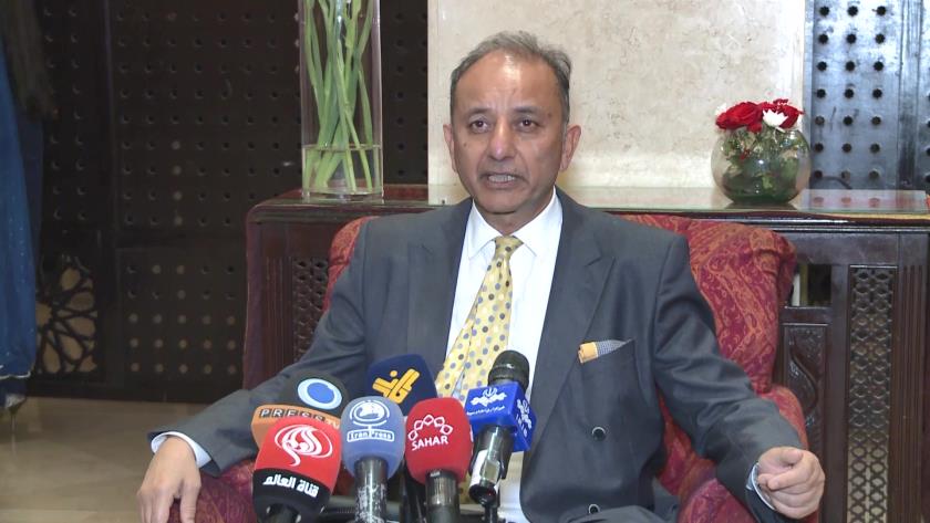 Iranpress: Pakistani Energy Minister: Pakistan seeks to expand trade relations with Iran