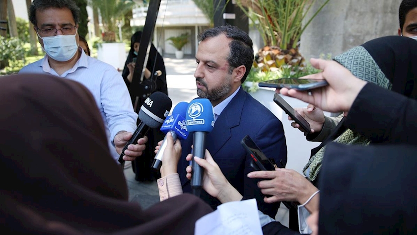 Iranpress: IsDB invests in 11 construction projects in Iran