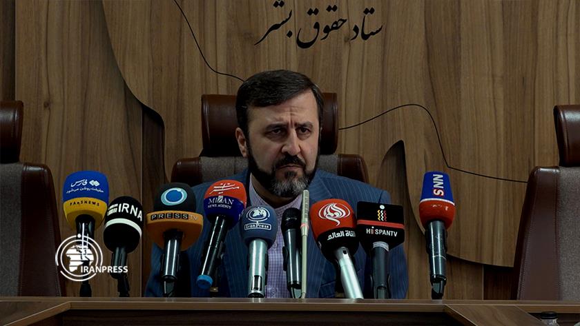 Iranpress: Iran takes active approach in realizing national citizen