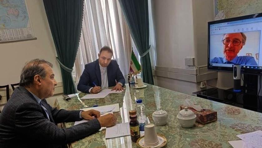 Iranpress:  Iranian official holds Video conference with UN special envoy for Syria