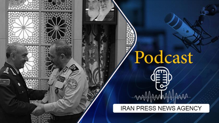 Iranpress: Podcast: Iran, Azerbaijan Republic military officials hold talks on cooperation 