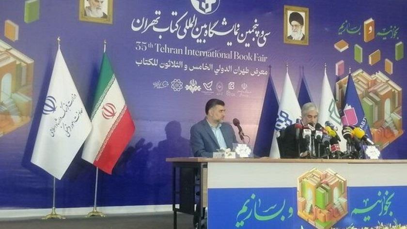 Iranpress: 60 foreign publishers to attend 35th Tehran International Book Fair