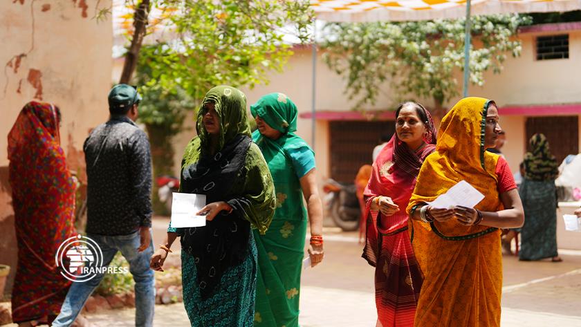 Iranpress: Indian democracy; biggest election in world