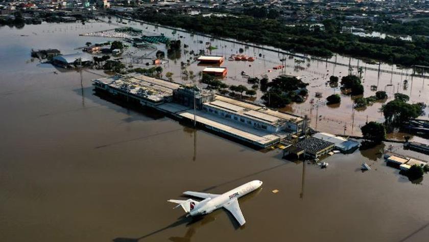 Iranpress: Brazil floods leave 150,000 homeless, scores dead or missing