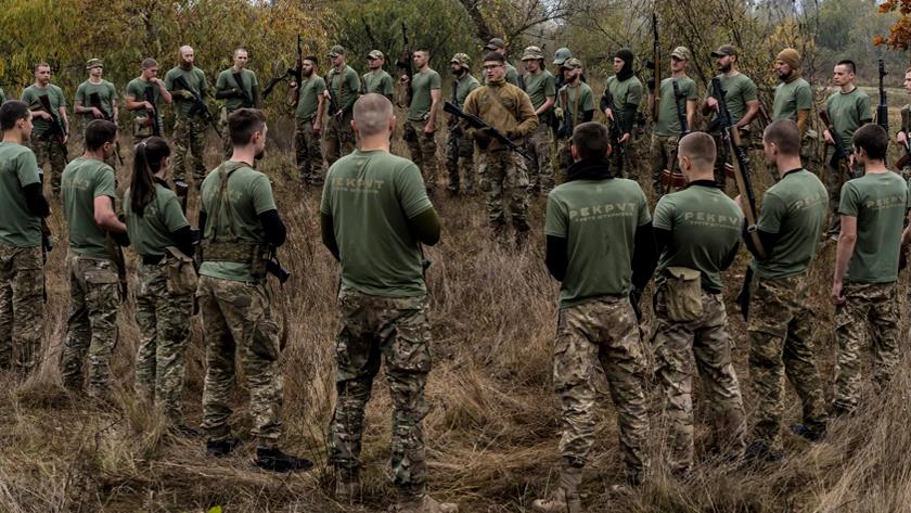 Iranpress: Ukraine parliament passes bill for prisoners to join army