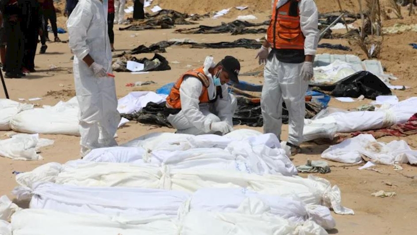 Iranpress: Hamas calls on ICC to document Gaza mass graves