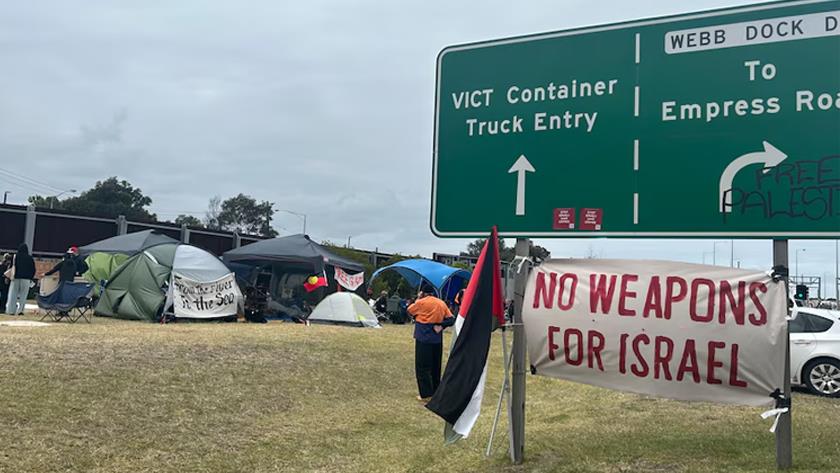 Iranpress: Australians urge government to end arms exports to Israel